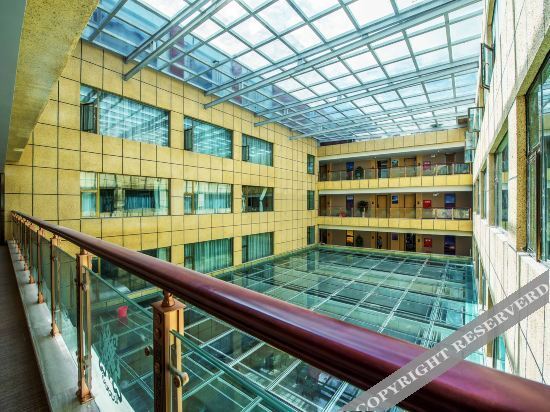 Сертар: Lavande Hotel (Seda Jinma Avenue)