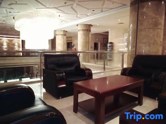 Цзюцзян: Yuanming Lake Junlan Hotel