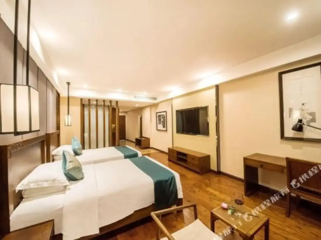 Чэнду: hongshadayuan Hostel (Chengdu sanshenghuaxiang)