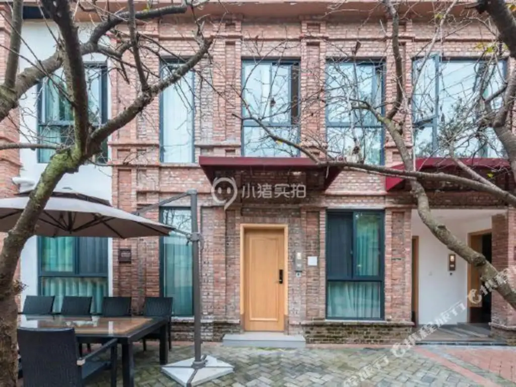 Чэнду: hongshadayuan Hostel (Chengdu sanshenghuaxiang)