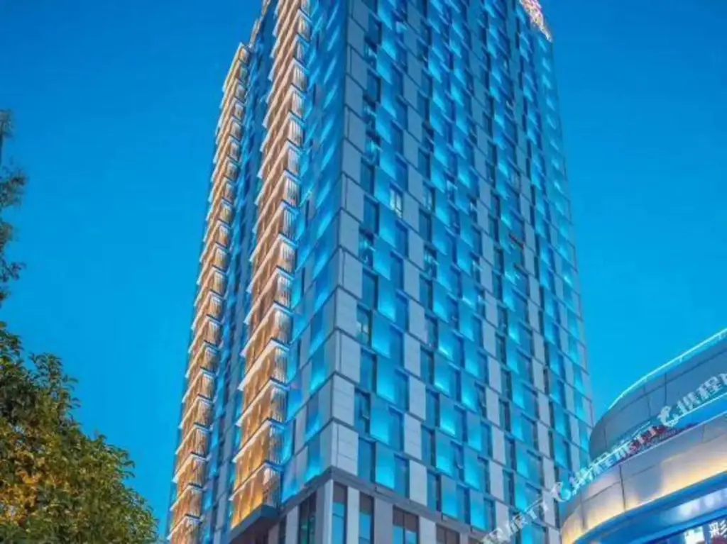 Янчжоу: Baiya Light Luxury Holiday Apartment (Yangzhou Railway Station Jinghuacheng Branch)