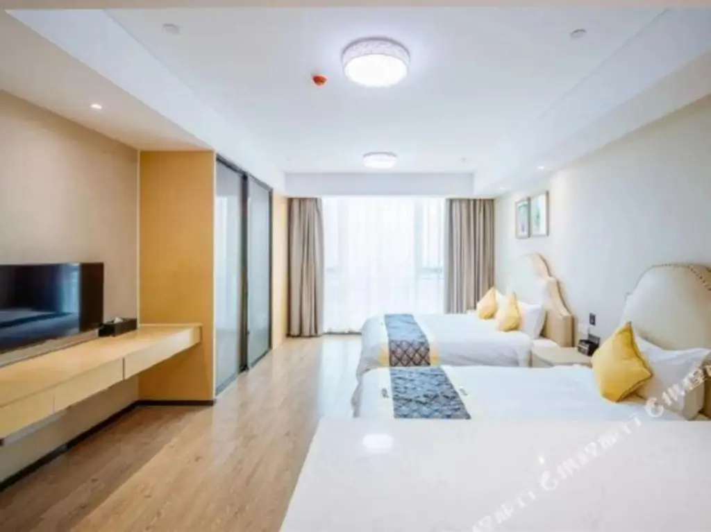 Янчжоу: Baiya Light Luxury Holiday Apartment (Yangzhou Railway Station Jinghuacheng Branch)