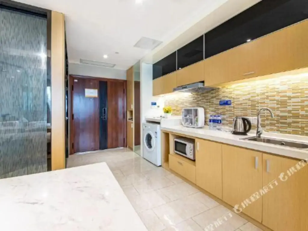 Янчжоу: Baiya Light Luxury Holiday Apartment (Yangzhou Railway Station Jinghuacheng Branch)