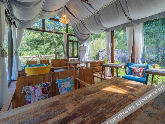 Хучжоу: Moganshan Yun Ting ▪ Chinese style aesthetic courtyard homestay