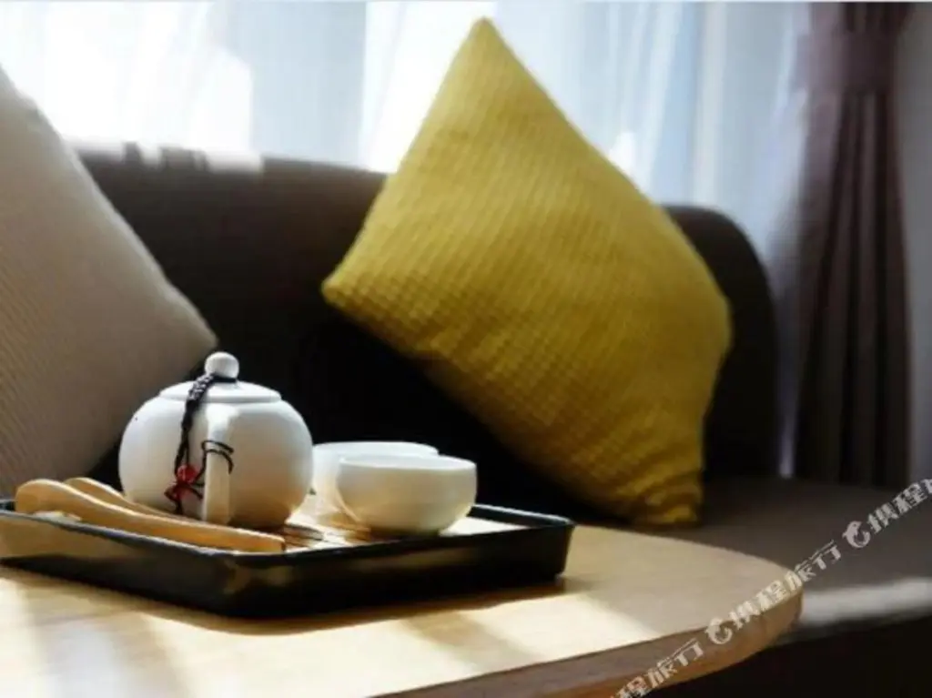 Цзинань: Yicheng Light Residence Hotel