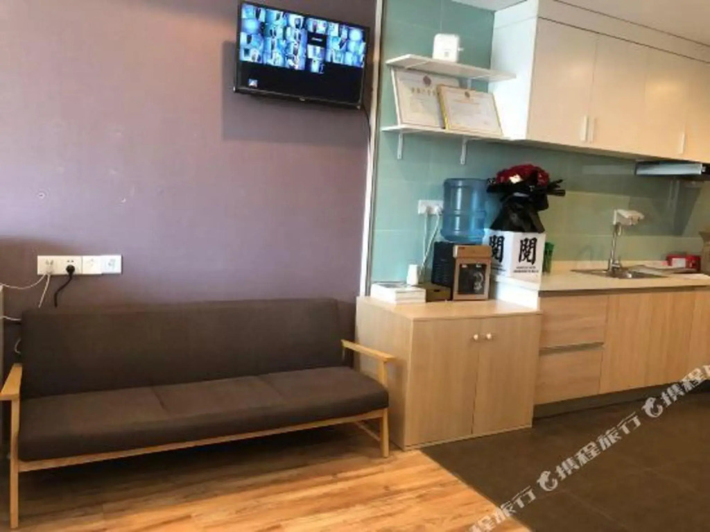 Цзинань: Yicheng Light Residence Hotel