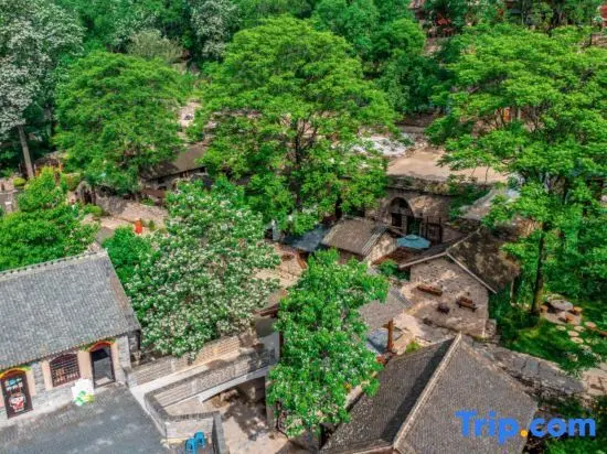 Юньчэн: Yunqiu Mountain Kangjiaping Homestay