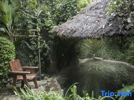 Дали: Putuoquan Hot Spring Resort