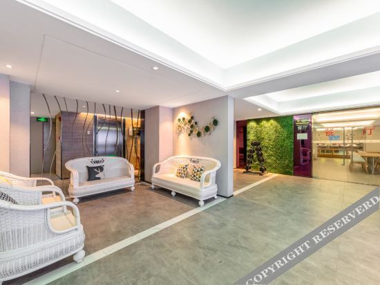 Янгиианг: Ausotel Suites (Hailing Island Agile Gold Coast)