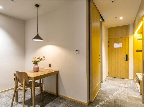 Сучжоу: Lefu All Suites Hotel (Suzhou Science and Technology City)