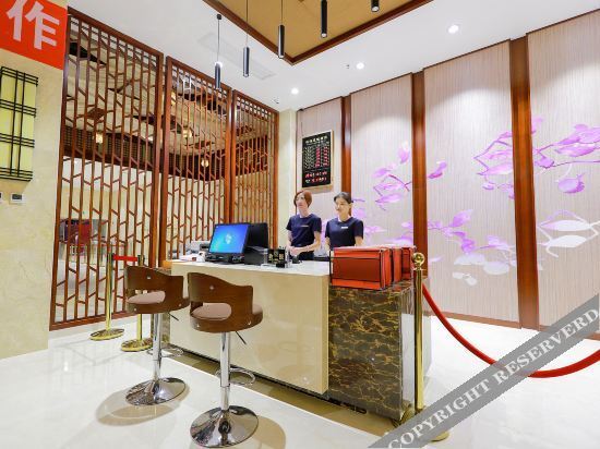Куньмин: Tanghai Holiday Hotel