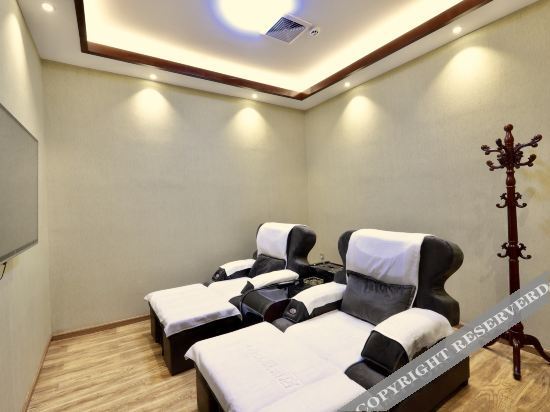 Куньмин: Tanghai Holiday Hotel