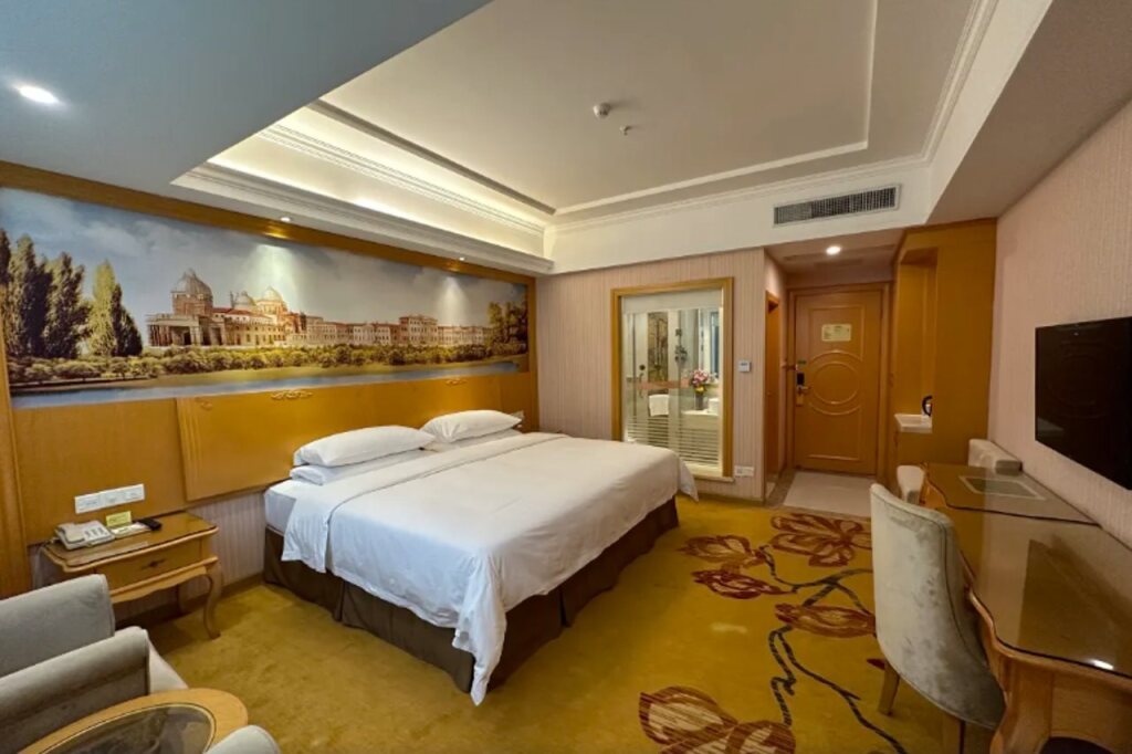 Хойчжоу: Vienna Hotel (Huizhou Qiuchang Yingbin Road)