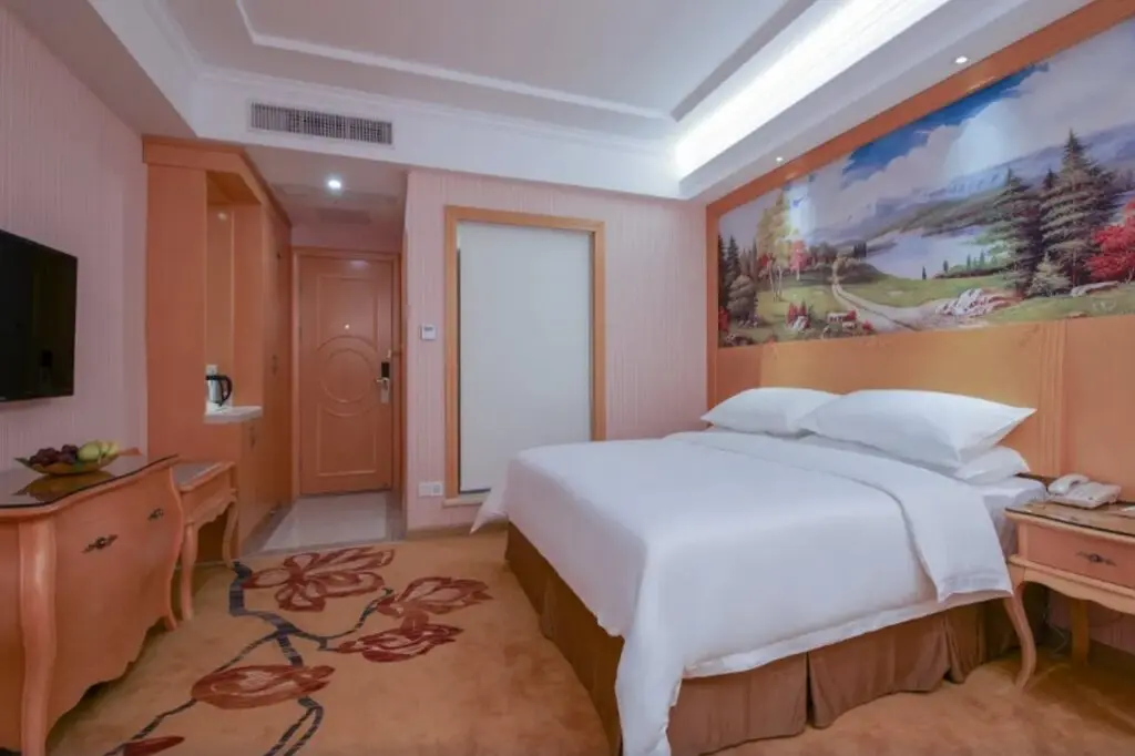 Хойчжоу: Vienna Hotel (Huizhou Qiuchang Yingbin Road)