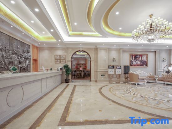 Хойчжоу: Vienna Hotel (Huizhou Qiuchang Yingbin Road)