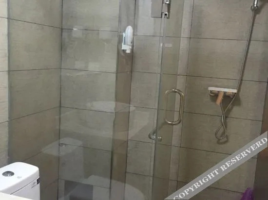 Цянью: Shangkeyou Express Hotel (Zhashui Bus Station)