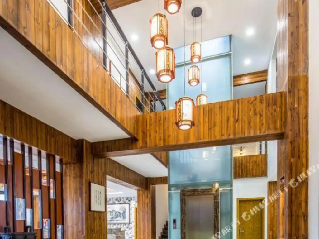 Уси: Yunju Courtyard Inn