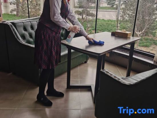 Шицзячжуан: Geffer Hotel Shijiazhuang Gaoyi railway station