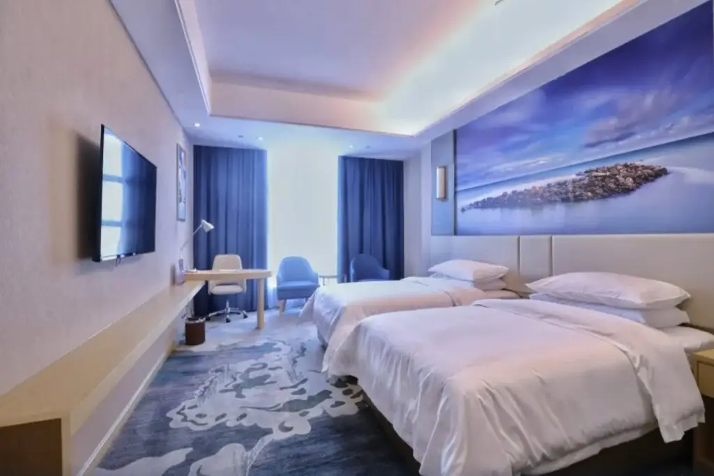 Фошань: Vienna Hotel (Foshan Yihuan Lishui)