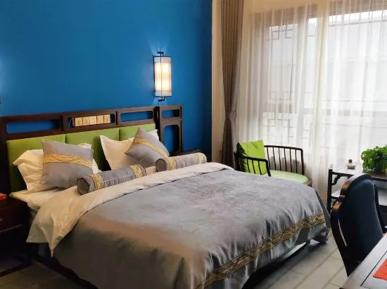 Линьи: Yinzuo Junlan Hostel