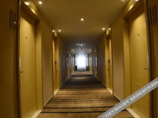 Ухань: City Comfort Inn (Wuhan Jianshe 10th Road Qingyiju Metro Station Store)