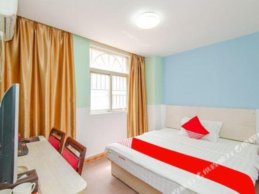 Шэньчжэнь: Hongbaoshi Hostel  (Shenzhen Gushu)