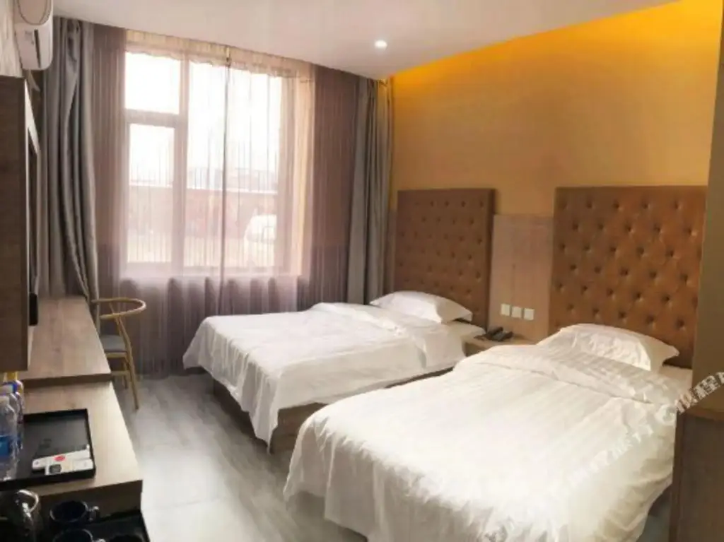 Шэньян: Super 8 Hotel (Shenyang Shenliao Road Industrial University)