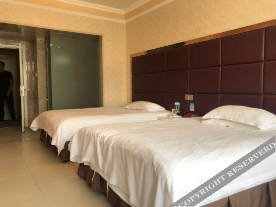 Тайчжоу: Linhai Dingtian 168 business hotel