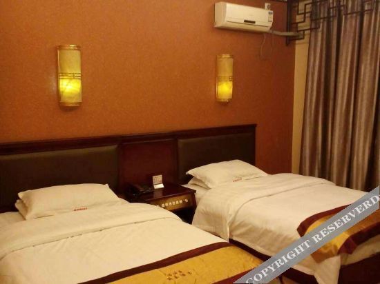 Хунго: Holiday Inn Panxian Haishiman