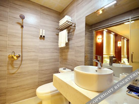 Ухань: Dongxing Holiday Hotel