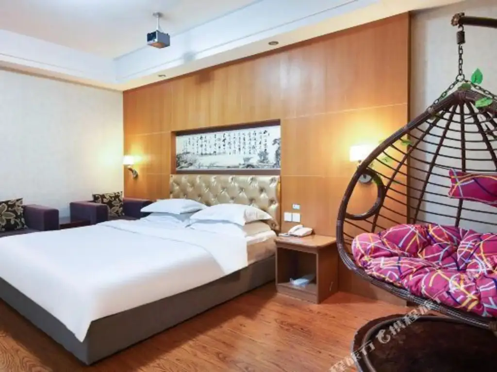 Шаоксинг: Pai Hotel (Zhujidiankou Wantong Road Branch)