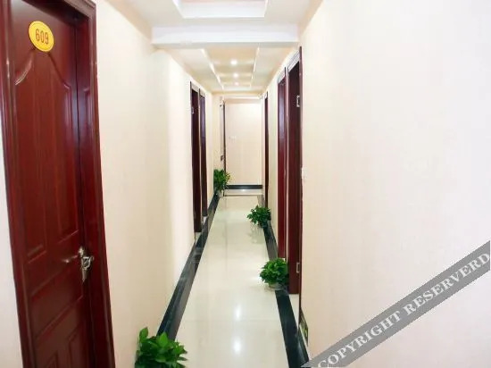 Ухань: Sunshine Convenience Hotel Apartment (Hankou Railway Station)