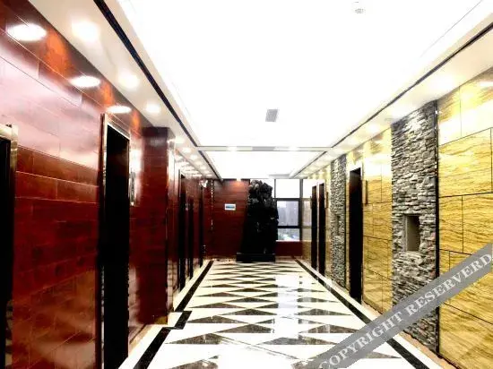 Цзяочжоу: Wuyihai International Hotel (Huanghe Jiaotong College High-speed Railway Station)