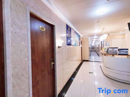 Пекин: Beijing Spring Hotel