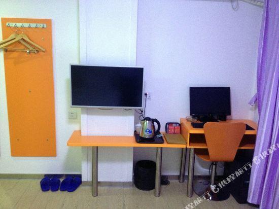 Шэньчжэнь: OYO Corner 6 Hotel (Shenzhen Shajing Gonghe Branch)