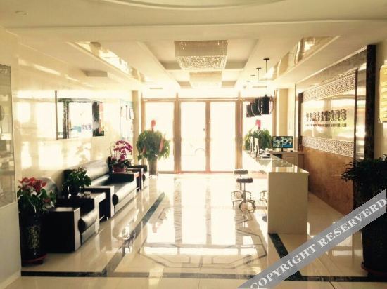 Иньчуань: Huafeng Business Hotel(Yinchuan Hedong International Airport Store)