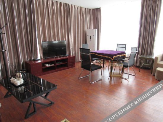 Иньчуань: Huafeng Business Hotel(Yinchuan Hedong International Airport Store)