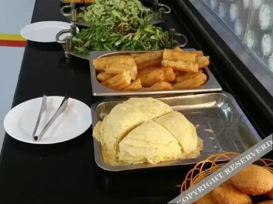 Хецзе: Juye Yuyu Express Hotel