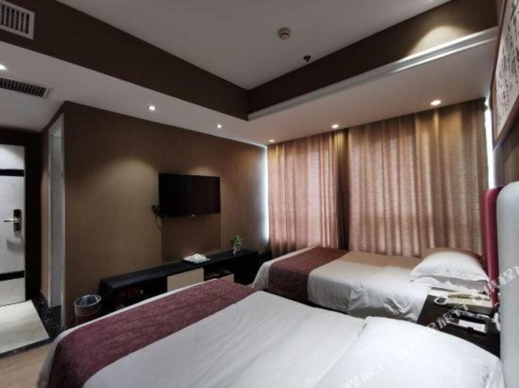 Аньян: Super 8 Hotel (Anyang Wanda Plaza Municipal Government Branch)