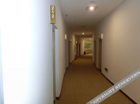 Лункоу: Longkou Green Business Express Hotel