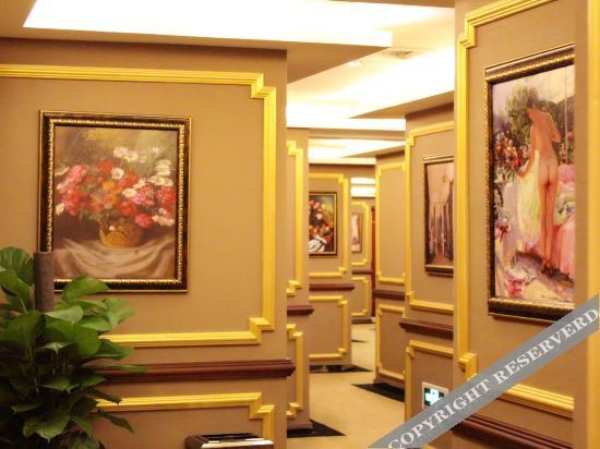 Чунцин: Home Inn (Chongqing Lushan Qinggang Branch)