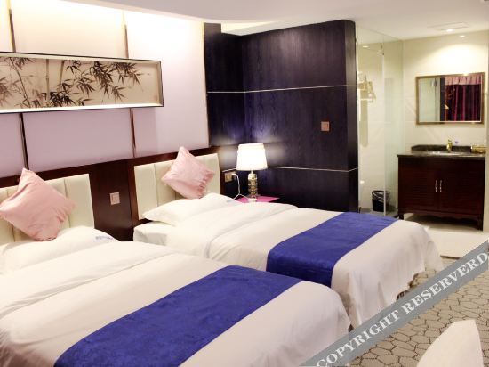 Чунцин: Home Inn (Chongqing Lushan Qinggang Branch)