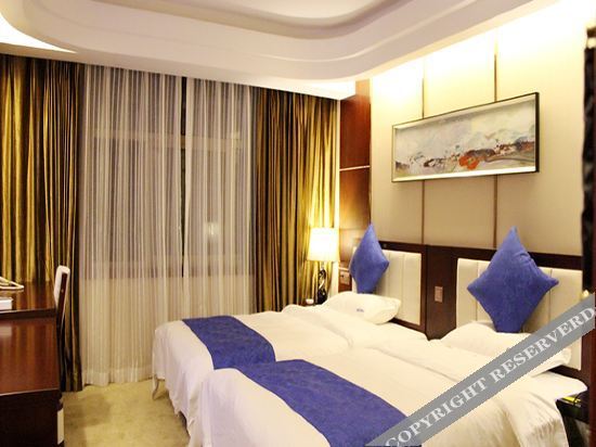 Чунцин: Home Inn (Chongqing Lushan Qinggang Branch)