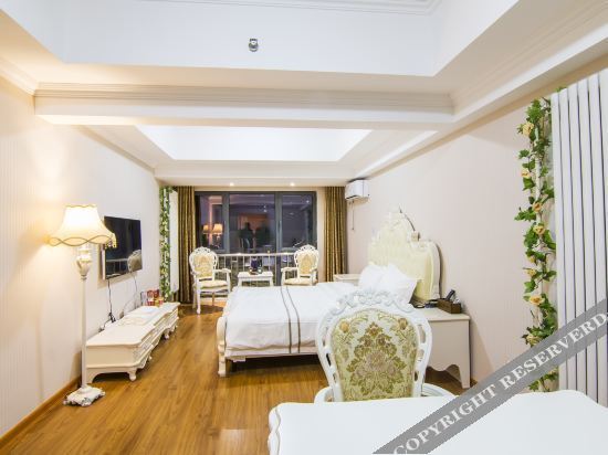 Иньчуань: Yinchuan Yunduo Fengdan Holiday Hotel (Xixia Wanda Railway Station)