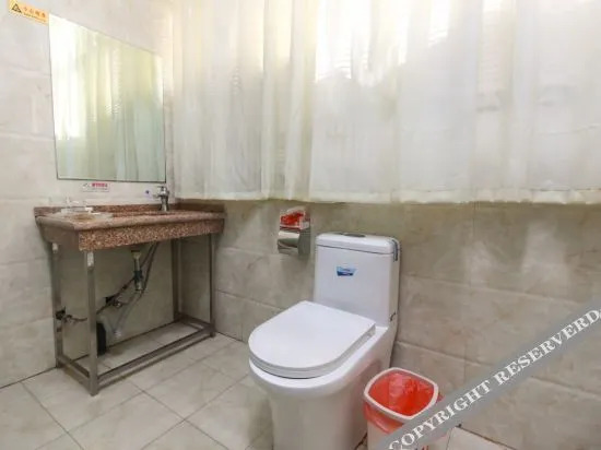 Фуян: Jieshou Jiangnan Express Hotel