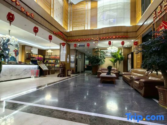 Куньмин: Puzhao Hot Spring Hotel