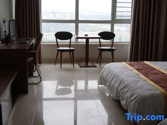 Лиаоченг: Super 8 Hotel (Zhenhua Shopping Center, Liaocheng Development Zone)