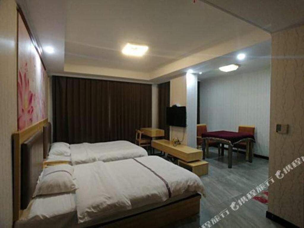 Вэньчжоу: Super 8 Hotel (Cangnan East Qiuzhi Road Store)