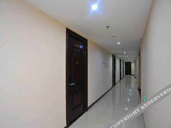 Дунгуань: Qingyou sunshine boutique wine apartment