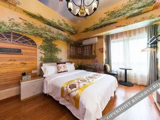 Дунгуань: Qingyou sunshine boutique wine apartment